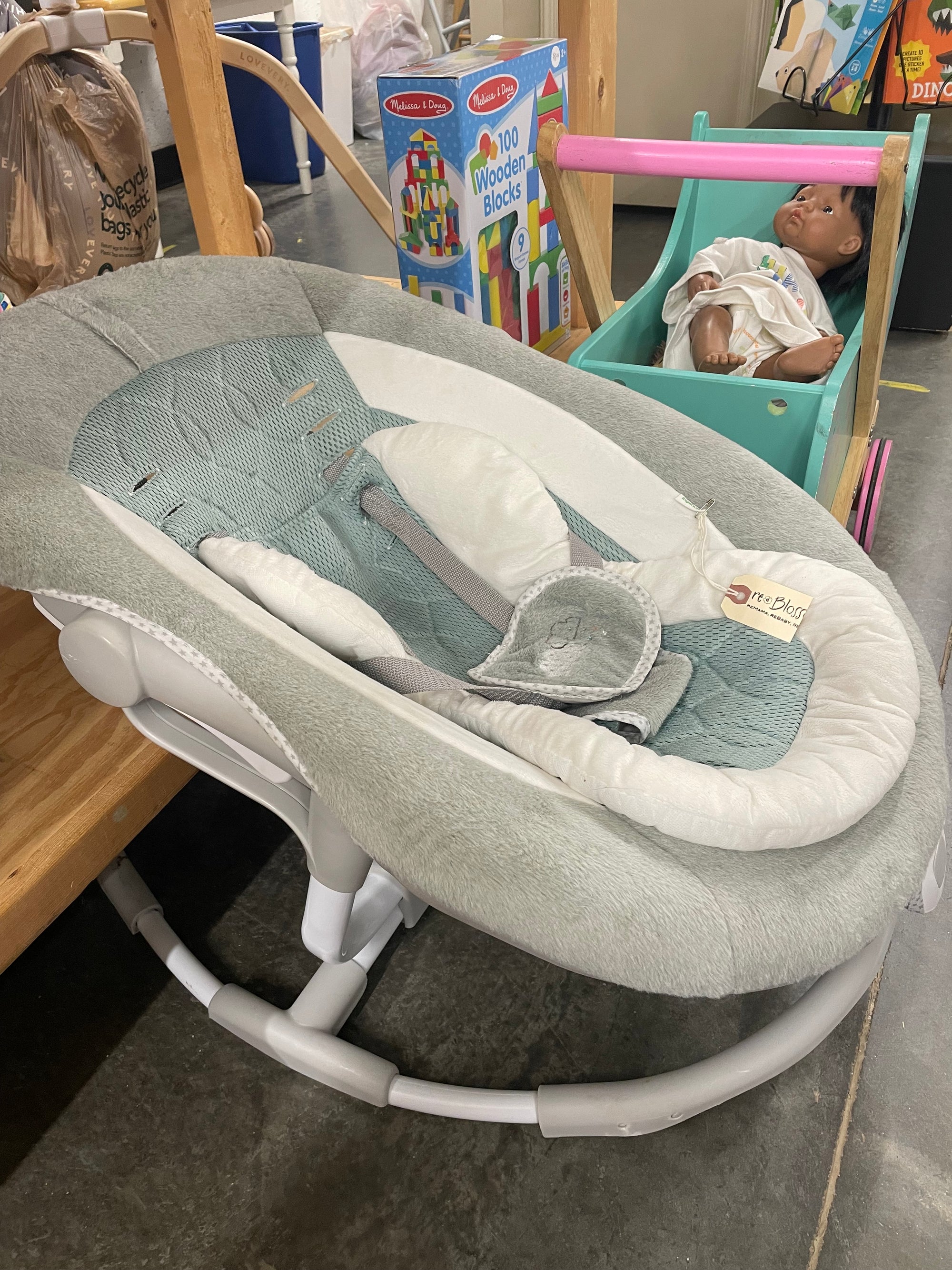 Resale Ingenuity Infant Seat