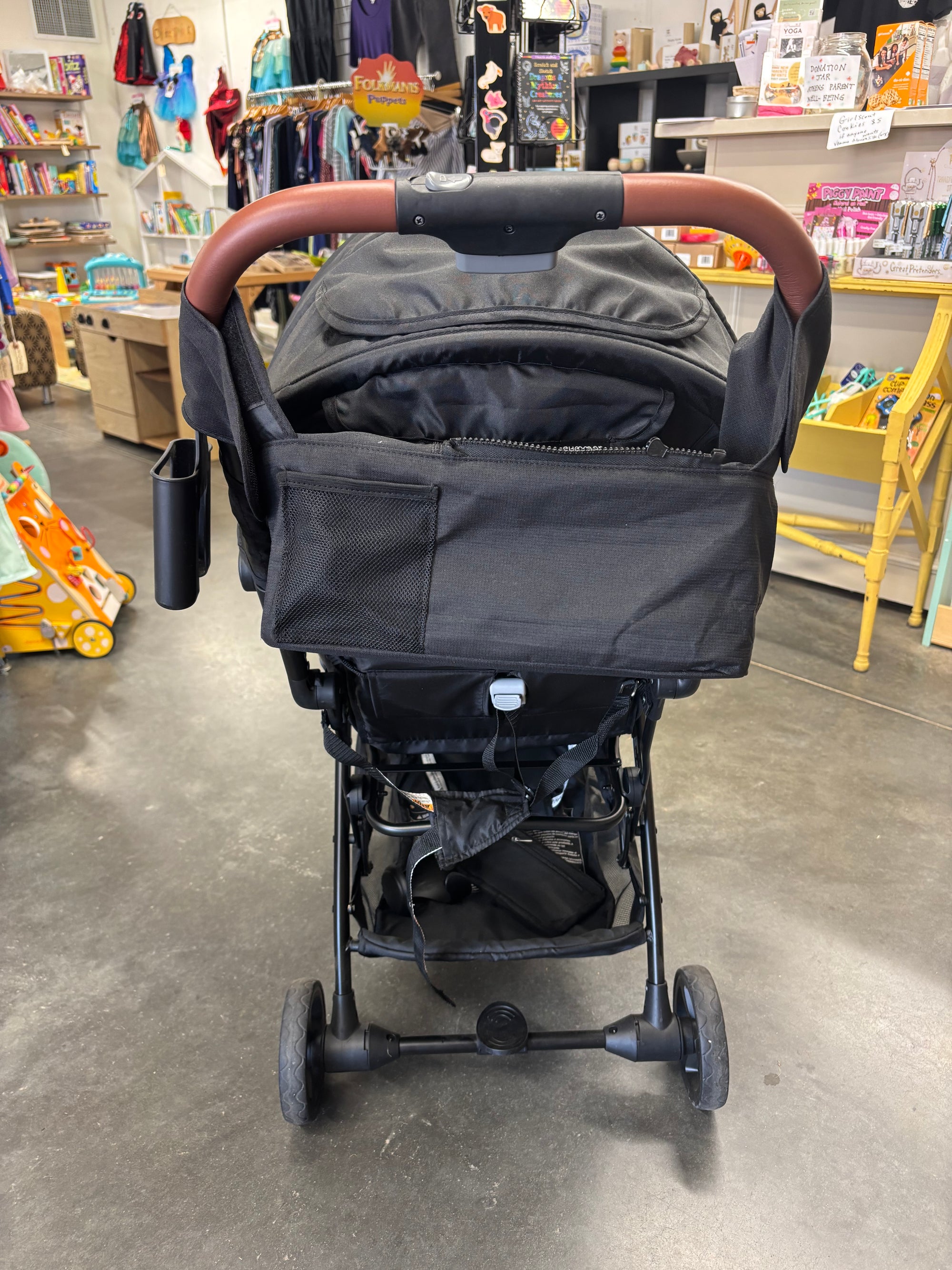 Summer 3D lite quick close stroller (local pickup only)