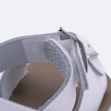 Salt Water Surfer Hook and Loop in White, 1703V