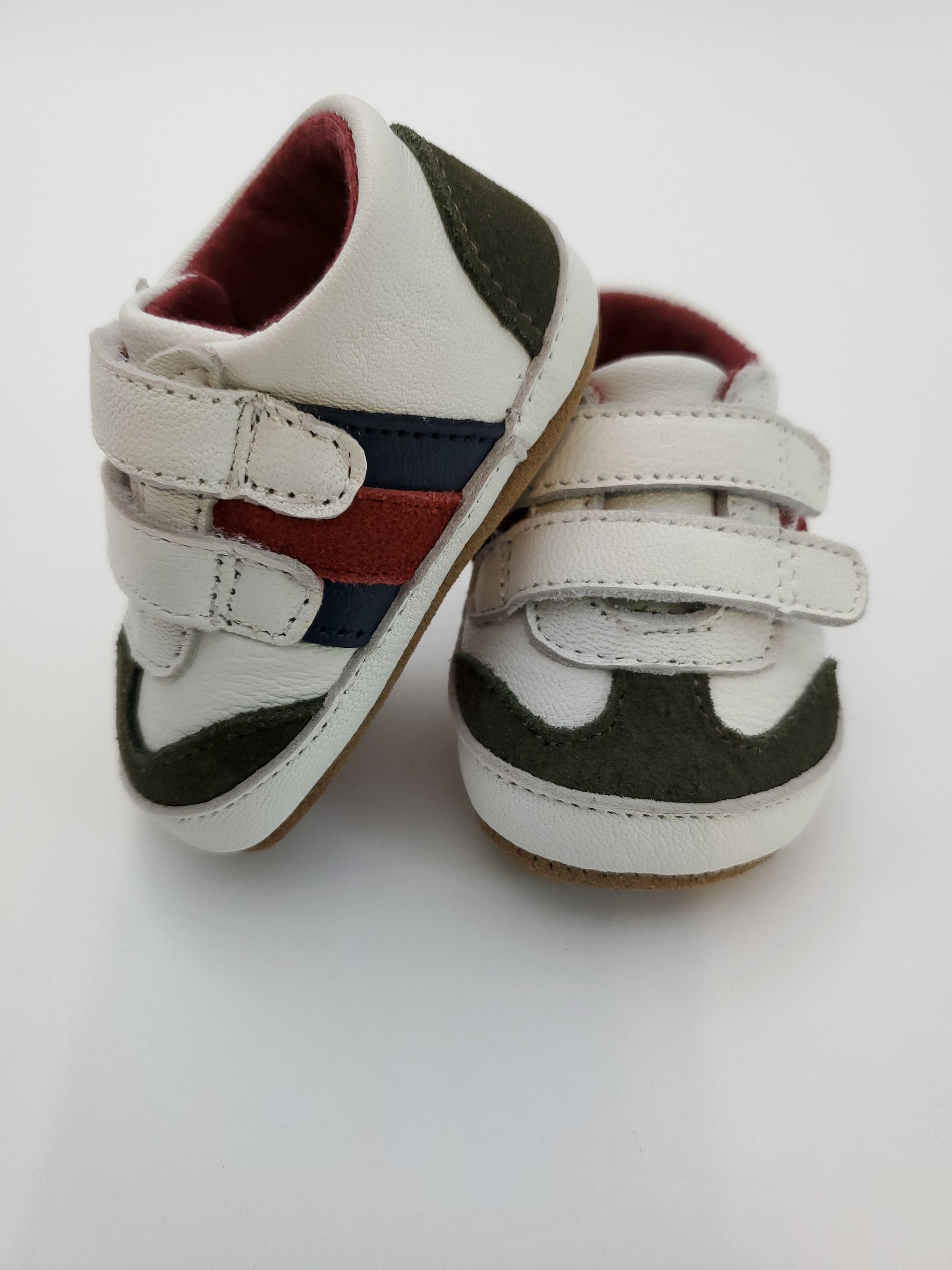 Robeez First Kicks Jayden White