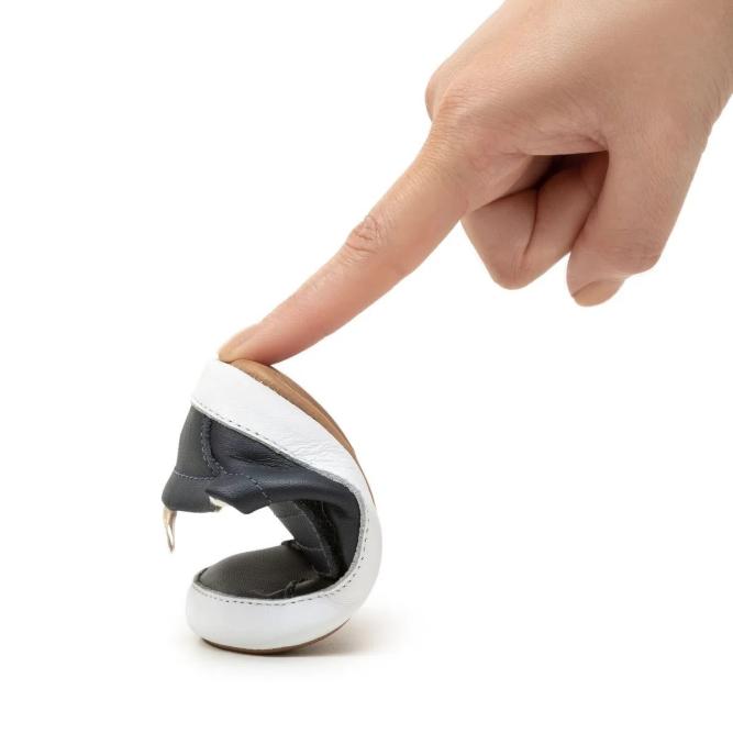 Tip Toey Joey Tiny Friendly Sneakers - Navy / White