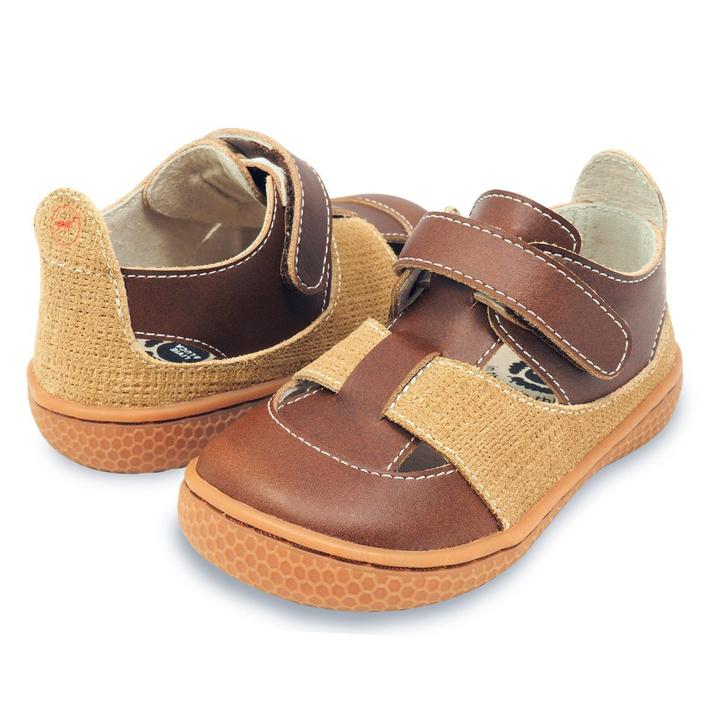 Livie & Luca Captain