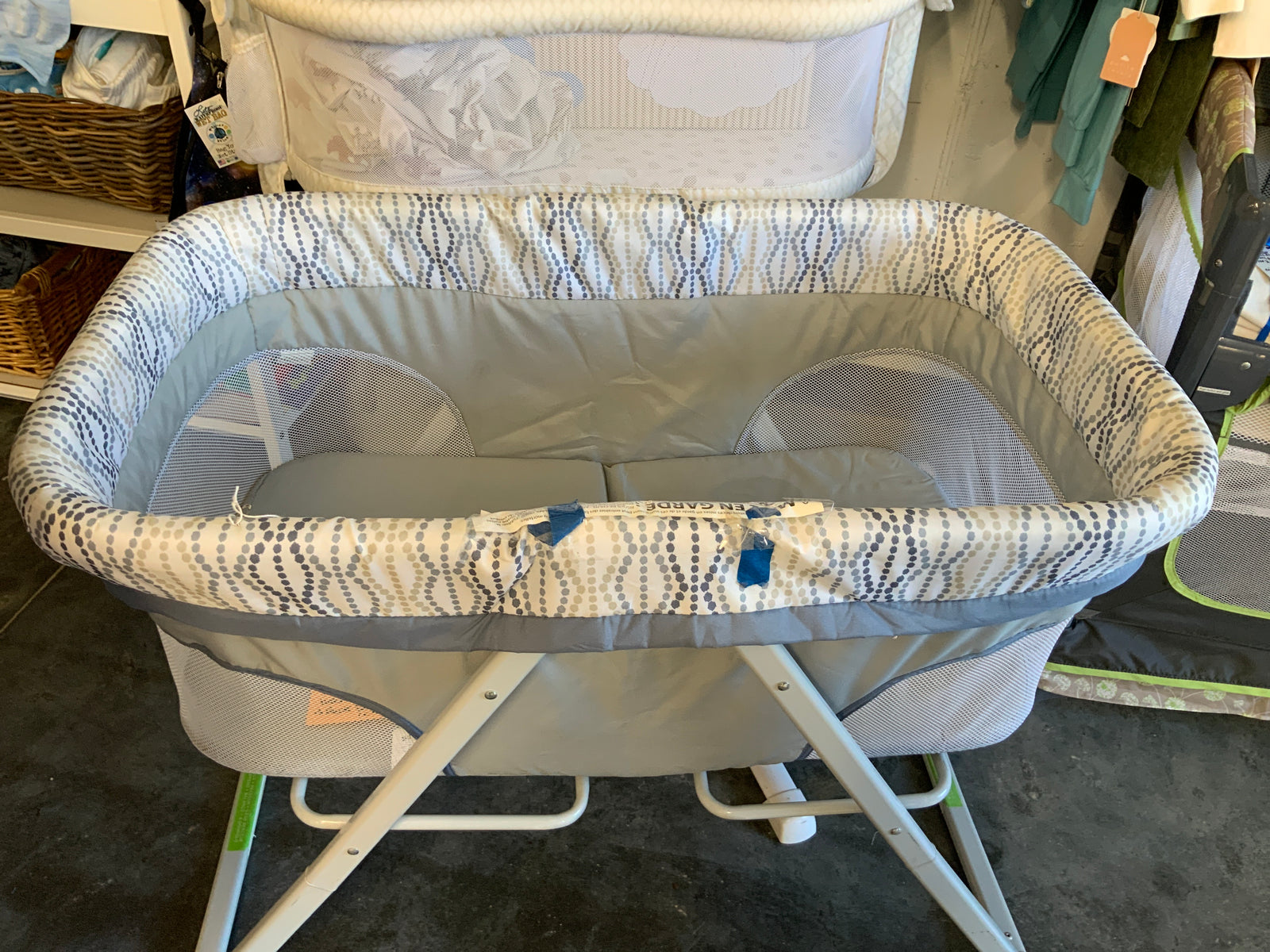 Resale Ingenuity folding bassinet (local pick up only)
