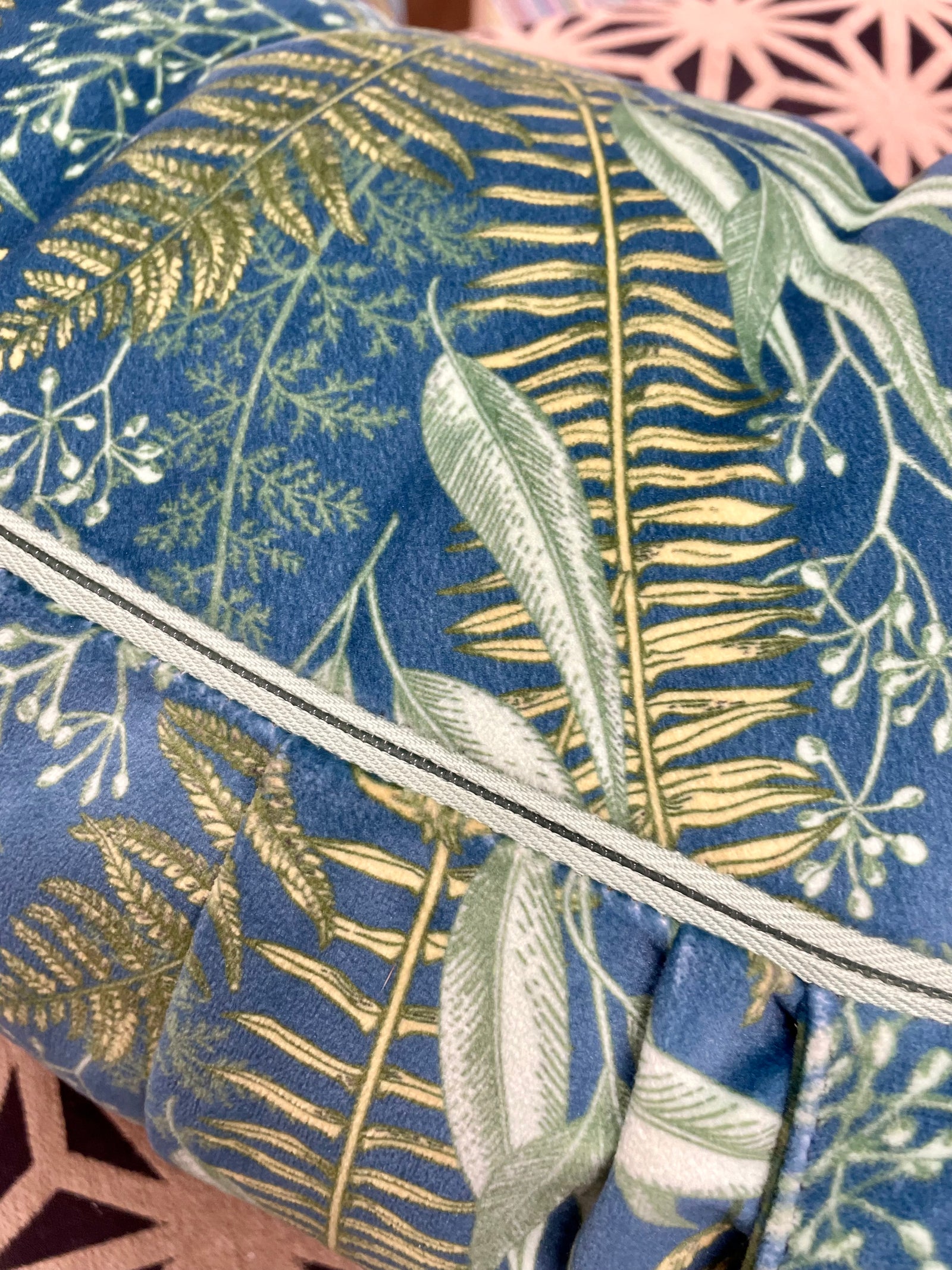 Resale Dock-A-Tot Nursing Pillow