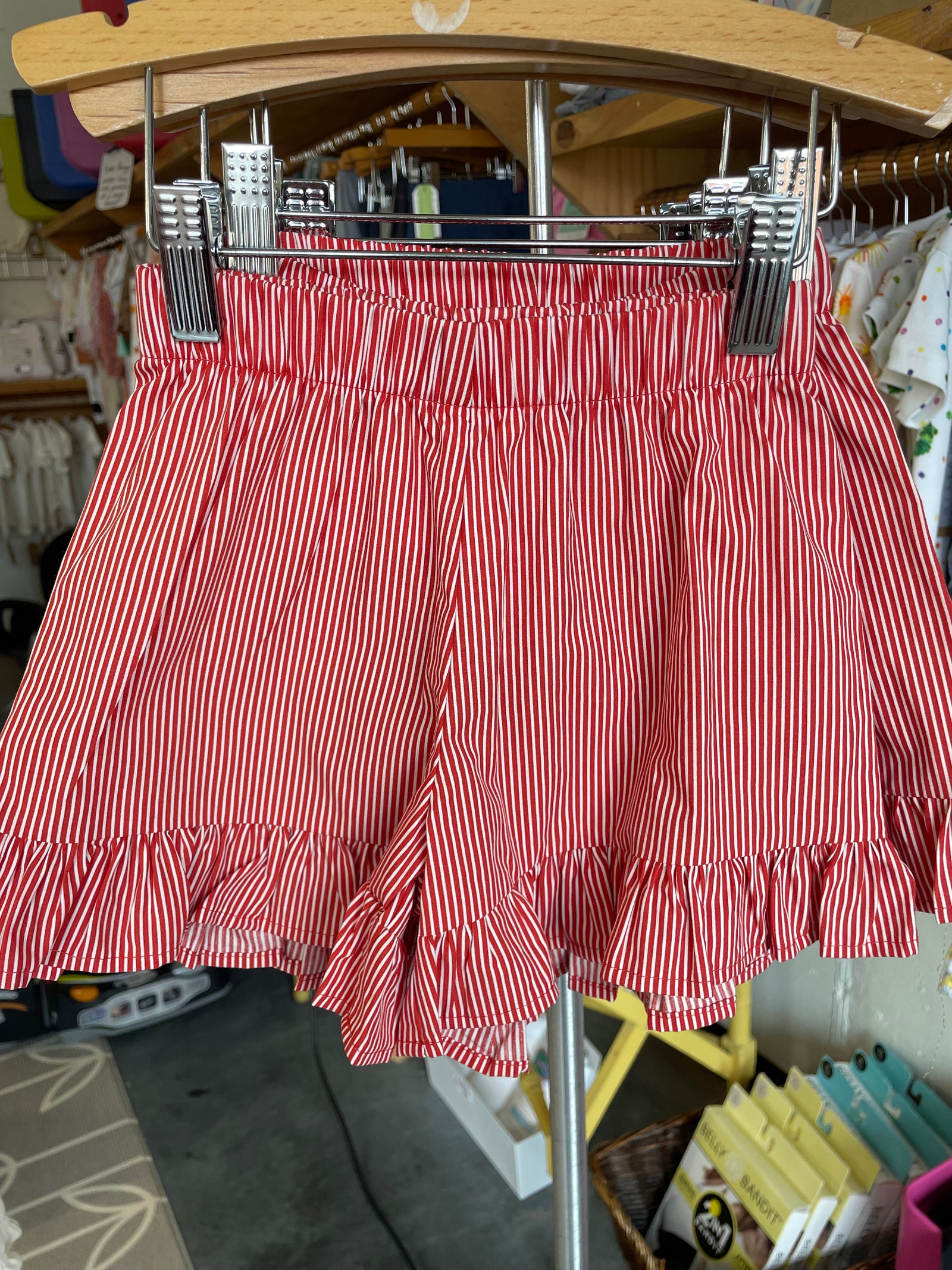 Müsli By Green Cotton Poplin Stripe Frill Shorts - White/Red Stripe
