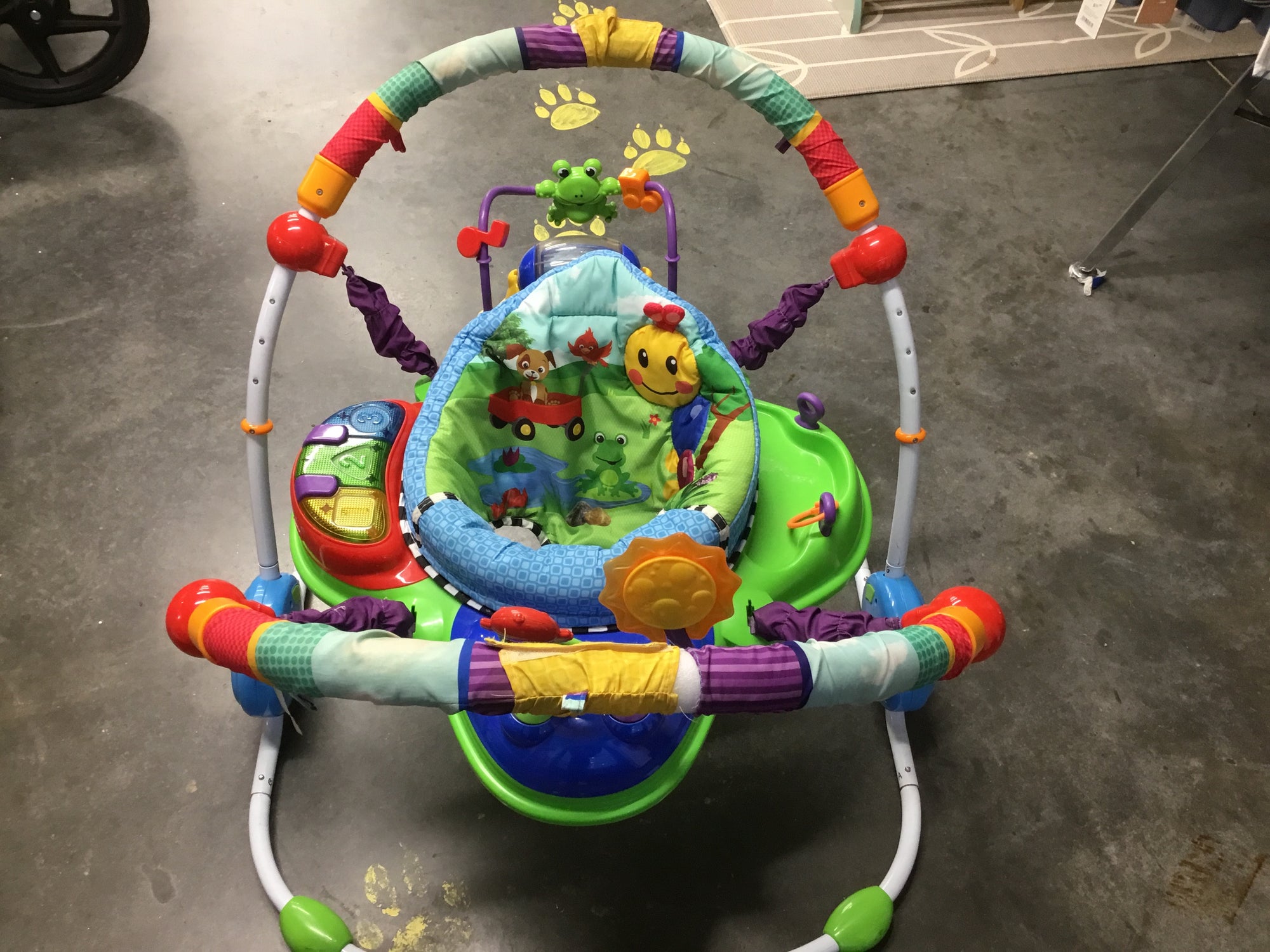 Resale Fisher Price  Jumperoo