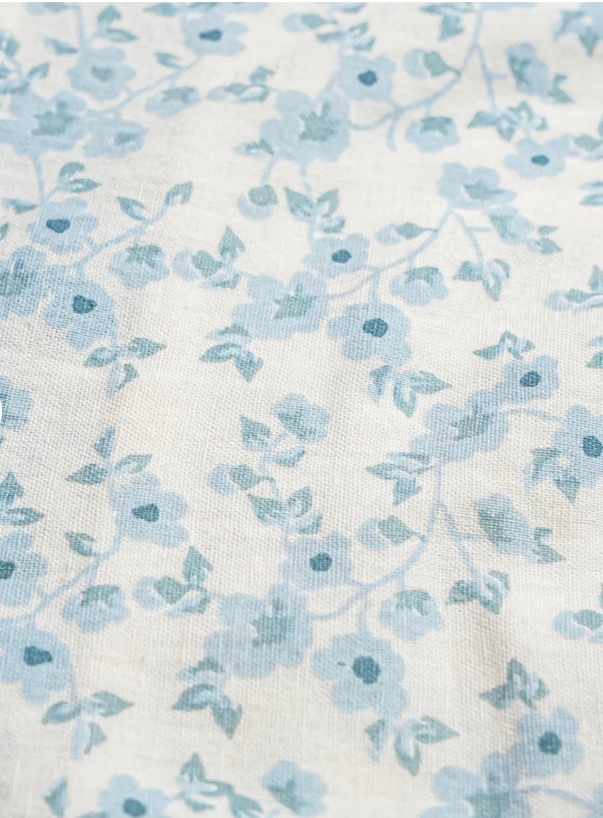 MakeMake Organic Ruffle Top &amp; Pants Set - Blue Vines