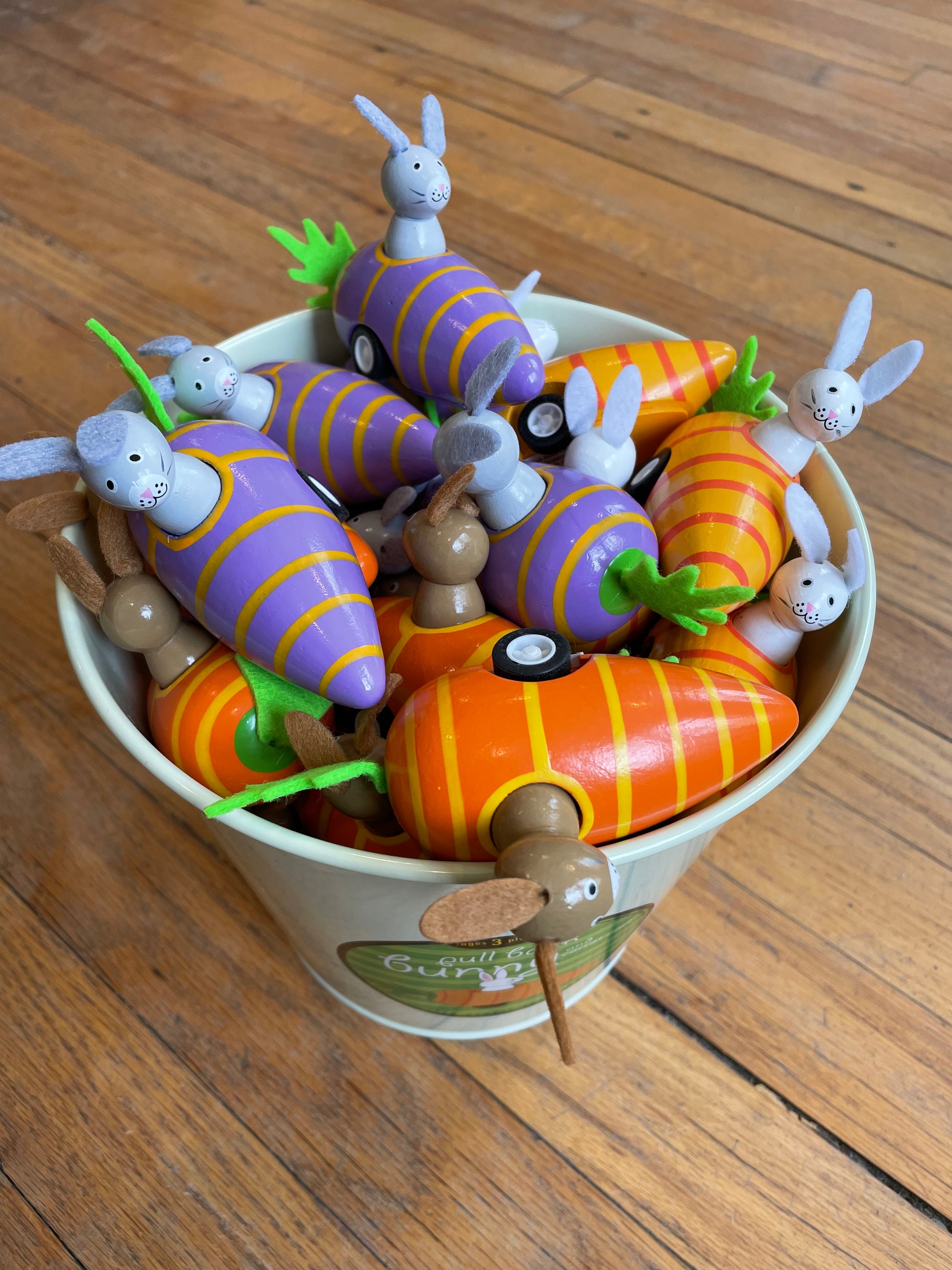 Pull-Back Bunny Carrot Racers